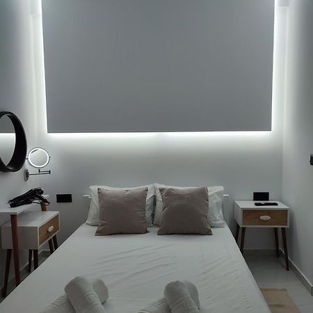 Alexander Luxury Apartments & Studios Metamorfosi  Pokoj fotografie